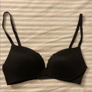 Victoria Secret wireless push up bra
